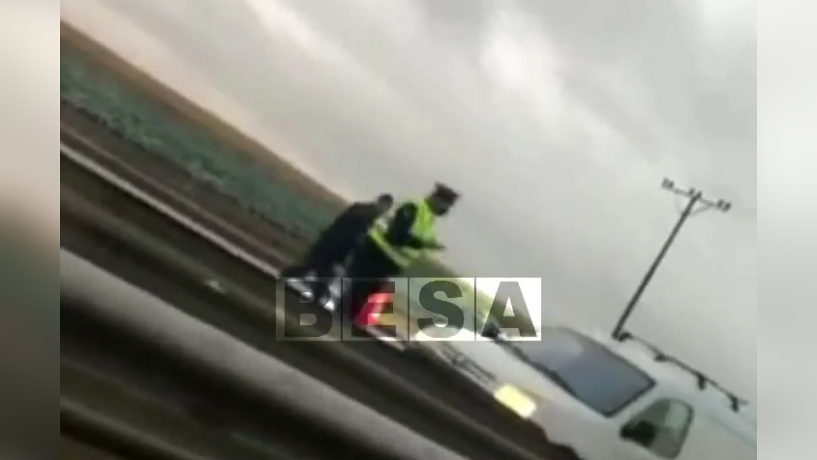 Gjashtë aksidente trafiku të ndryshme në autostradë! (VIDEO)