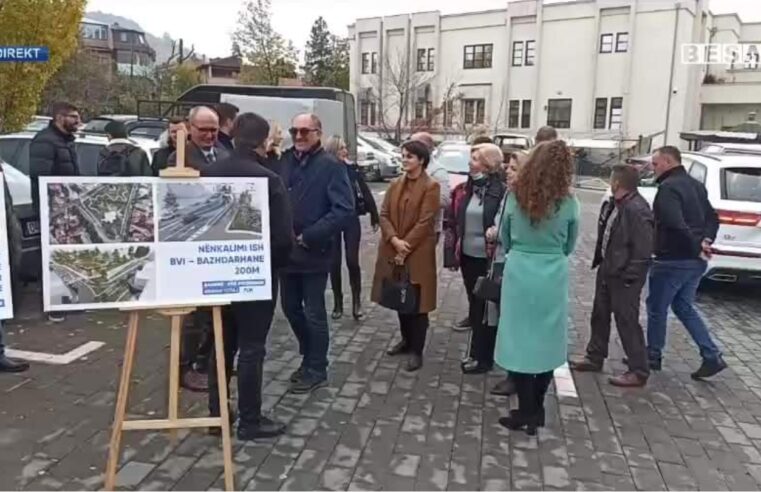 Shaqir Totaj, bënë  prezantimin e projekteve “Nënkalimi ish BVI – Bazhdërhane” dhe “Parku i ri i qytetit tek Shtëpia e Bardhë dhe parkimi nëntokësor me 690 vendparkingje” (VIDEO)