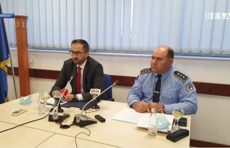 Kryeprokurori i Prizrenit Admir Shala mbanë konferencë për media për rastin e grabitjes në Prizren (VIDEO)