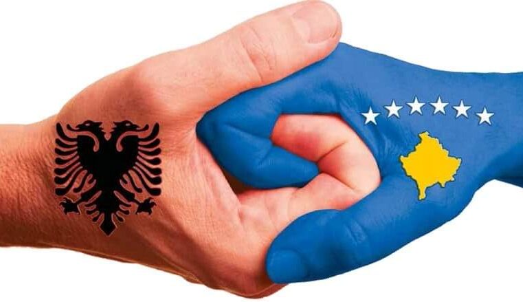 Shqipëria vendos, ndihmon Kosovën me rrymë për dy ditët e Vitit të Ri