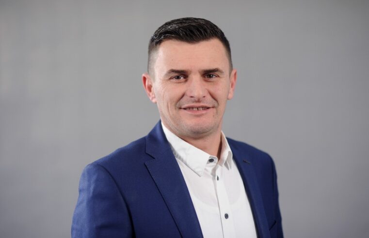 Asambleisti nga Prizreni Kastriot Krasniqi jep dorëheqje të parevokueshme nga PDK