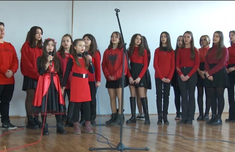 SHFMU “MATI LOGORECI” SHËNOI 60 VJETORIN E PUNËS SË SAJ ME PËRURIMIN E SALLËS SË EDUKATËS FIZIKE DHE LABORATORIN E SHKENCAVE NATYRORE