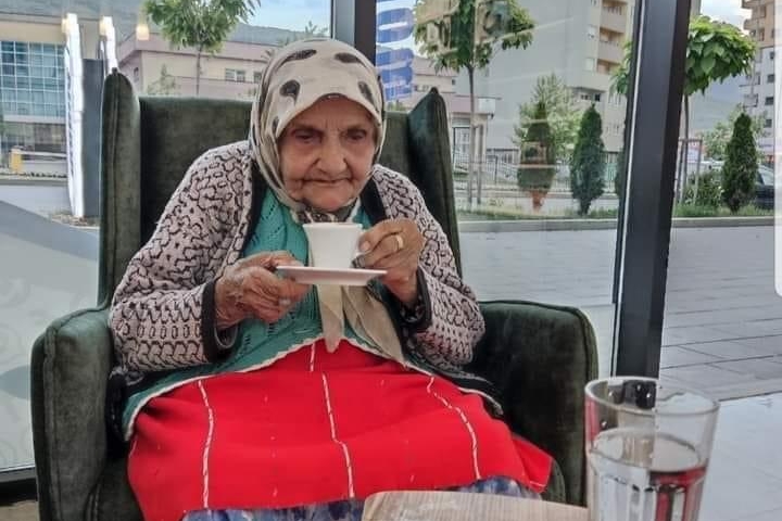 Ndërron jetë Nënlokja 112 vjeqare nga Zhuri i Prizrenit