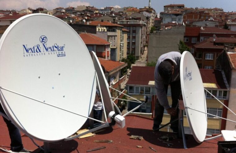 Komuna e Prishtinës u jep 90 ditë afat qytetarëve që të largojnë antenat satelitore nga ndërtesat