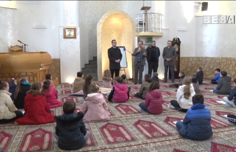Organizohet testi i nivelit të parë për fëmijët në Mektebet e Xhamive të Prizrenit