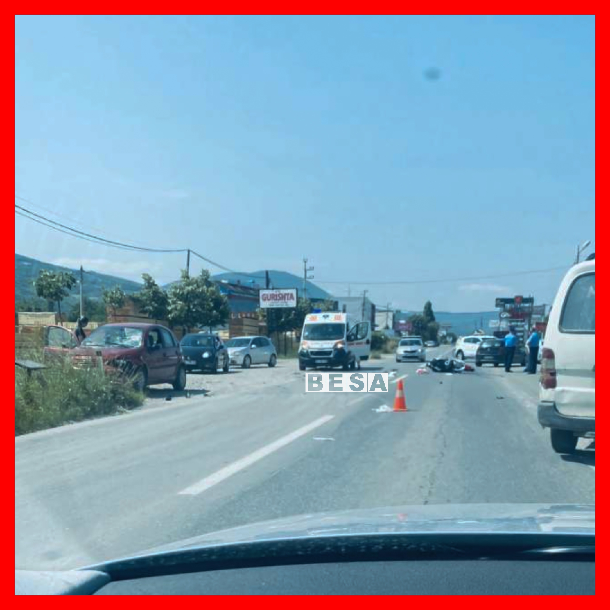 Aksidentohet një motoçiklist në rrugën Korishë-Prizren