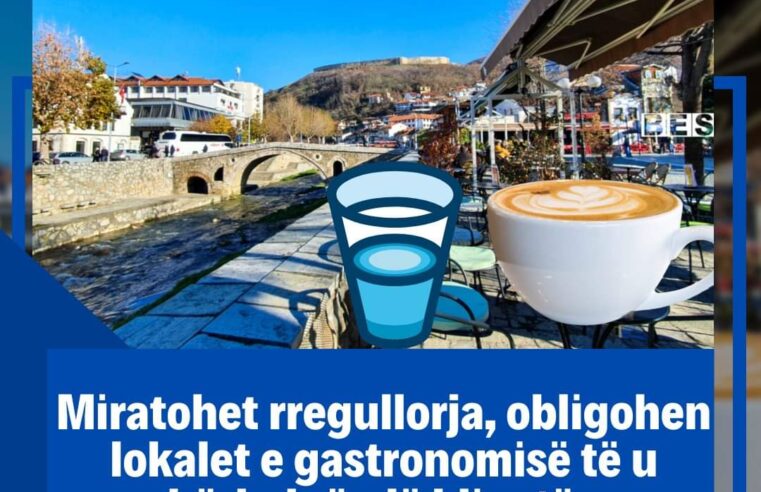 Miratohet rregullorja, obligohen lokalet e gastronomisë të u shërbejnë ujë klientëve