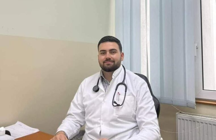 E dhimbshme: Pas shoferit, Vdes edhe mjeku, Mentor Salihi, i cili ndodhej në autoambulacën e aksidentuar ditë më parë në Gjakovë