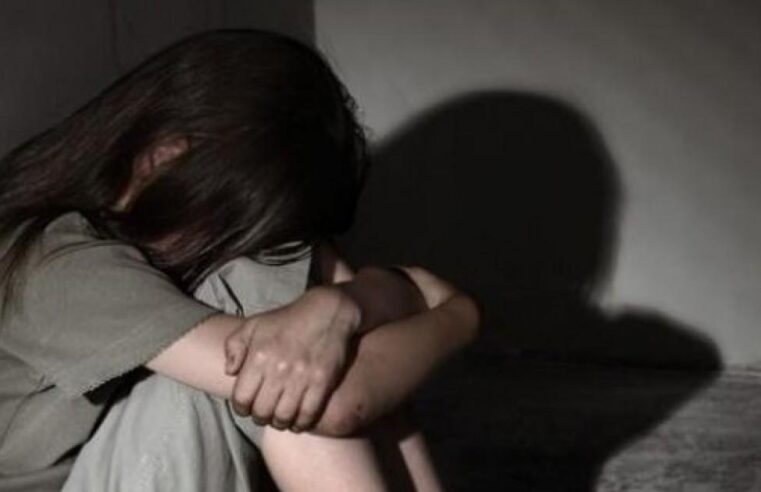 Skandaloze, dyshime se 11 vjeçarja u abuzua seksualisht edhe nga 6 persona në qershor, nuk u arrestua askush