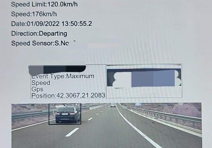 Zona 120/ Policia gjobit shoferin duke vozitur 176 km/h ,me pajisje inteligjente