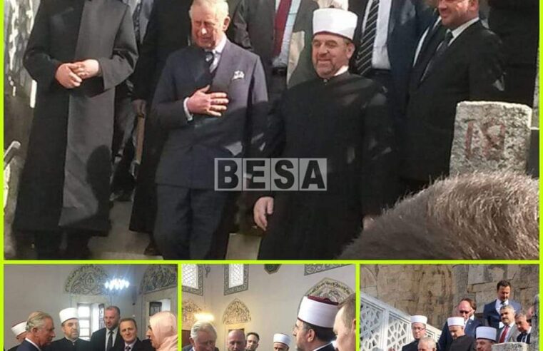 Mbreti i ri i Britanisë Charles III ka vizituar edhe Xhaminë “Sinan Pasha” në Prizren në vitin 2016