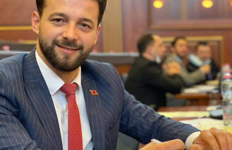 Deputeti i cili votoi kundër martesave LGBT eliminohet nga gara për kryetar të Vetëvendosjes në Ferizaj