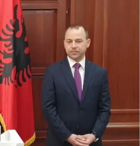 Edmond Hoxha është emëruar drejtor i Drejtorisë për Mirëqenie Sociale në Prizren