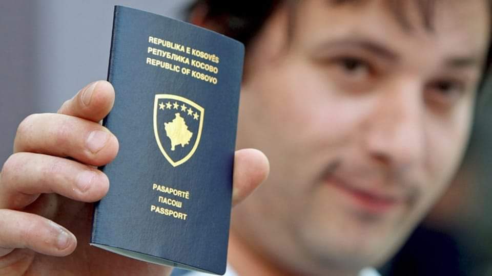 Rreth 50 mijë qytetarë nga e hëna pritet të pajisen me pasaporta