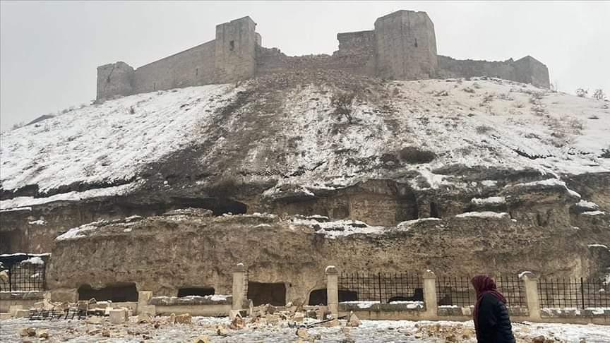 Tërmeti në Turqi, Shembët kalaja Gaziantepit e cila u ndërtua më shumë se 2200 vjet më parë
