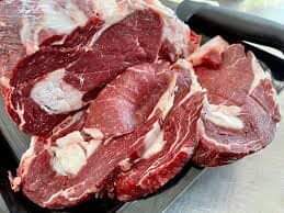 Konfiskohen 1670 kg mish në Ferizaj, nuk i dihej origjina