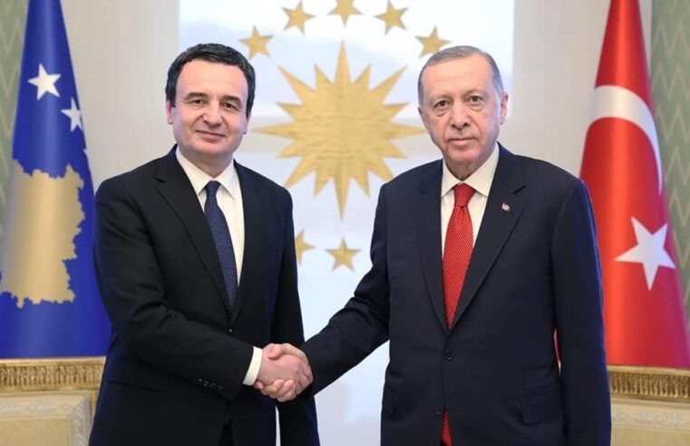 Kurti dhe Erdogan flasin për tërmetin në Turqi dhe bisedimet në Bruksel