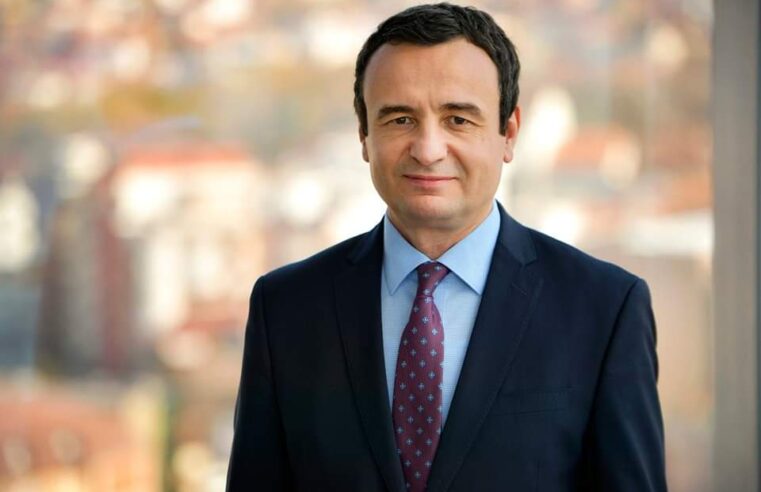 Kurti u shpreh ngushëllime familjarëve të fëmijëve që humbën jetën në sulmin në Beograd