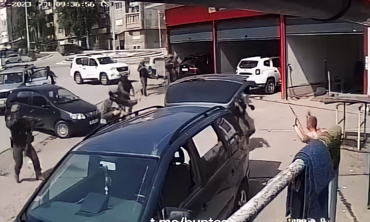 Momenti kur Policia e Kosovës arreston “Rusin” në autolarje në Veri të Mitrovicës