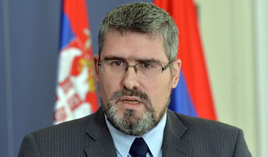 Sekretari i Mbrojtjes të Serbisë: Turqia po armatos intensivisht Kosovën, kjo është e papranueshme