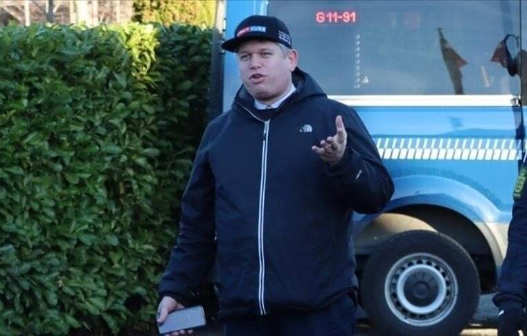 Turqia lëshon urdhër arrest për Rasmus Paludan-in, i cili e dogji Kuranin në Suedi