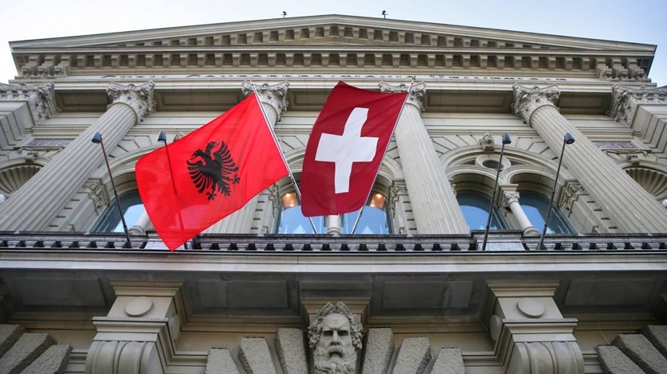 A do të bëhet shqipja gjuhë kombëtare e Zvicrës?
