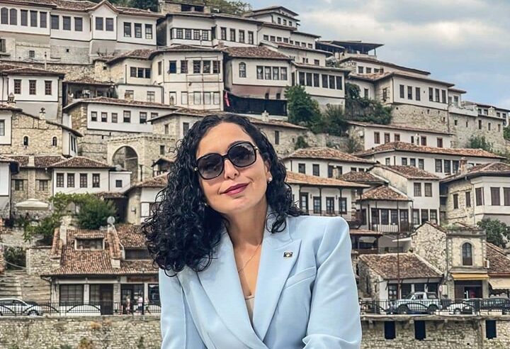 Presidentja Osmani shijon vizitën në qytetin e Beratit 🇦🇱