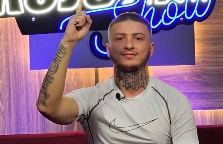 I publikohen pesë këngë të vjetra, reagon Fero: Nuk i’a bëj hallall do të kërkoj llogari te Allahu