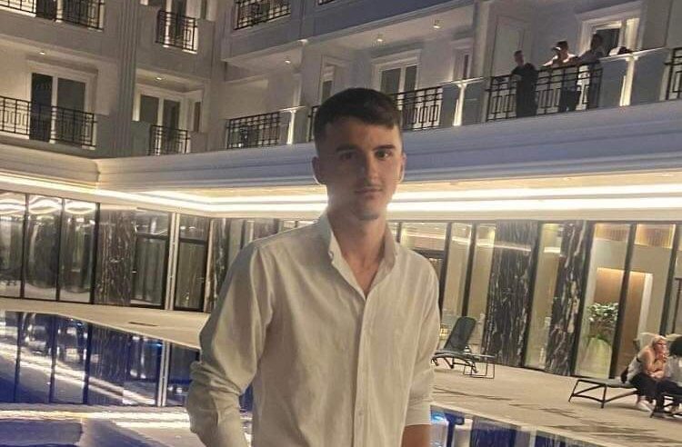 Ky është i riu që vdiq në Prizren, e zuri pakoja me qeramika