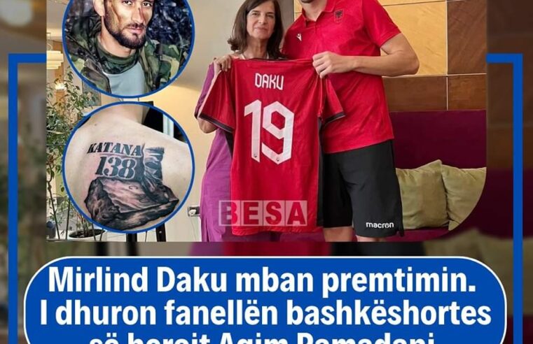 Mirlind Daku mban premtimin. I dhuron fanellën bashkëshortes së heroit Agim Ramadani 👐 🇦🇱