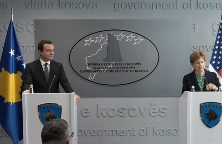 Kurti pas takimit me senatorët: Dialogu me Serbinë s’mund të vazhdojë sikur s’ka ndodhur asgjë