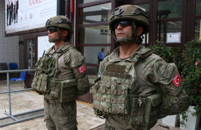 Analisti serb: Kemi një mendim negativ për gjermanët dhe turqit, të cilët e kanë armatosur FSK-në po ashtu 🇹🇷 kazermën e kanë emërtuar ‘Sulltan Murat’