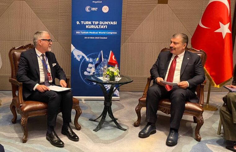 Vitia takon homologun turk, kërkon të rritet numri i pacientëve që trajtohen falas në Turqi🇹🇷🇽🇰