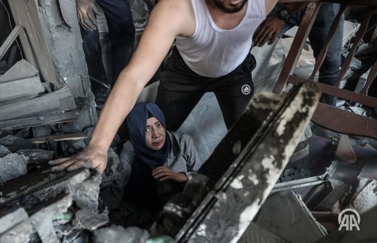 “Nuk kemi kohë të qajmë”, mesazhi prekës i adoleshentes nga Gaza drejtuar botës 🥲👇