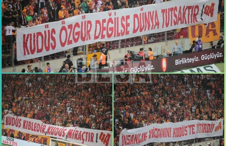 Aktivistët gjermanë ndriqojnë ndërtesën e Parlamentit gjerman me flamurin palestinez dhe shprehjen “Ndalone gjenocidin në Gaza”.