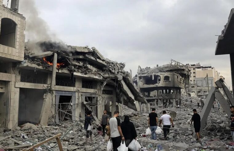 Izraeli refuzon thirrjen e SHBA-së për pauzë humanitare duke goditur kampin e refugjatëve dhe vrarë të paktën 33 persona