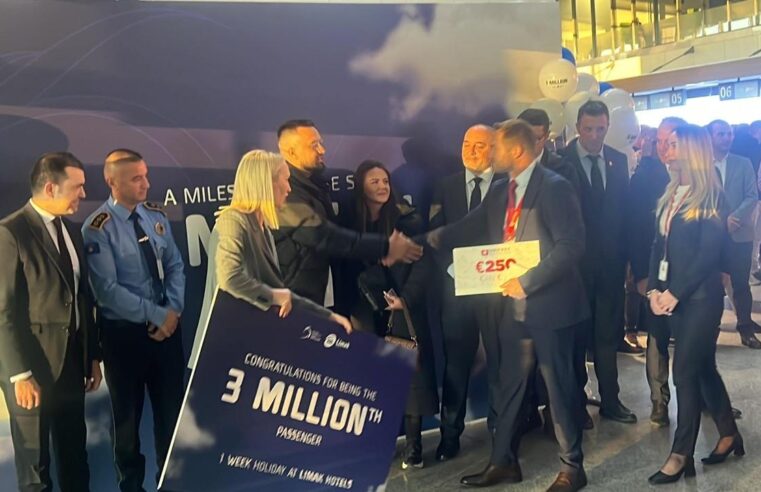Ky është udhëtari i 3-miliontë në Aeroportin “Adem Jashari” – Fiton pushime në Turqi