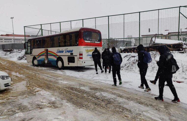 Shtyhet ndeshja e Superligës së Kosovës mes Feronikelit ’74 dhe Lirisë., skuadra e Lirisë kthehet në shtëpi