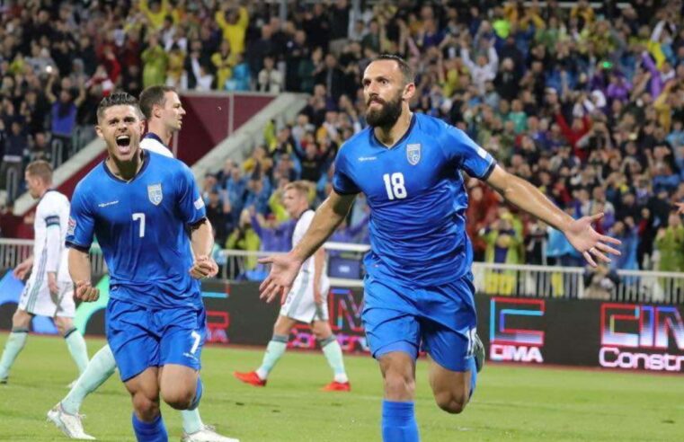 Muriqi: Tifozët e kanë punën e vet, protestat nuk mund të ndalen. Luajmë para tifozëve tanë dhe do të luajmë për fitore” 🇽🇰👇