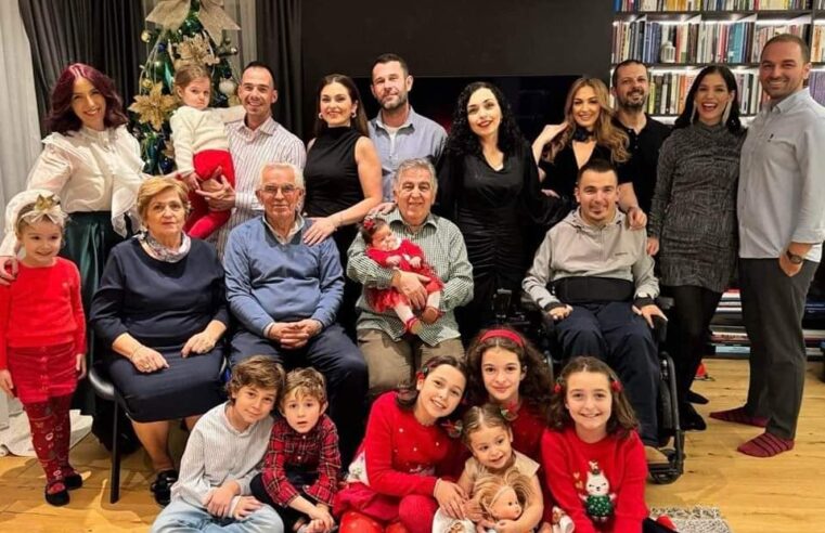 Presidentja Osmani bashkë me familje uron vitin e ri 2024