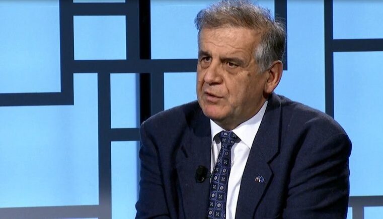 Nexhmedin Spahiu kërkon dënim me “varje në mes të qytetit” për të dyshuarit që rrahën për vdekje Lulzim Fejzullahun