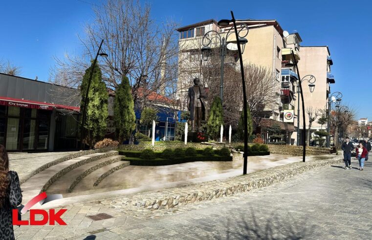 LDK në Prizren kërkon vendosjen e shtatores të ish-presidentit Rugova në sheshin e Lidhjes