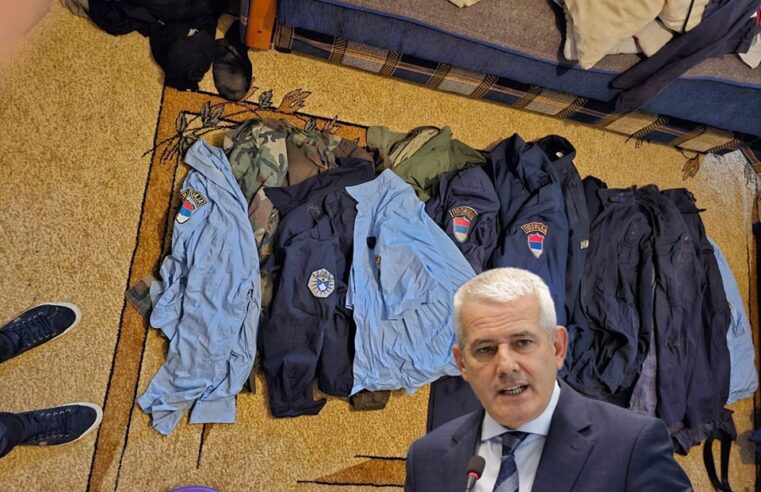 Bastisja në Leposaviq ku u gjetën dhjetëra uniforma, reagon Sveçla: Mekanizmi terrorist i Serbisë në veri po çmontohet